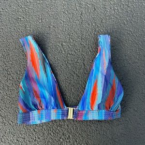 Alma Swimwear Eva V-Neck Bra